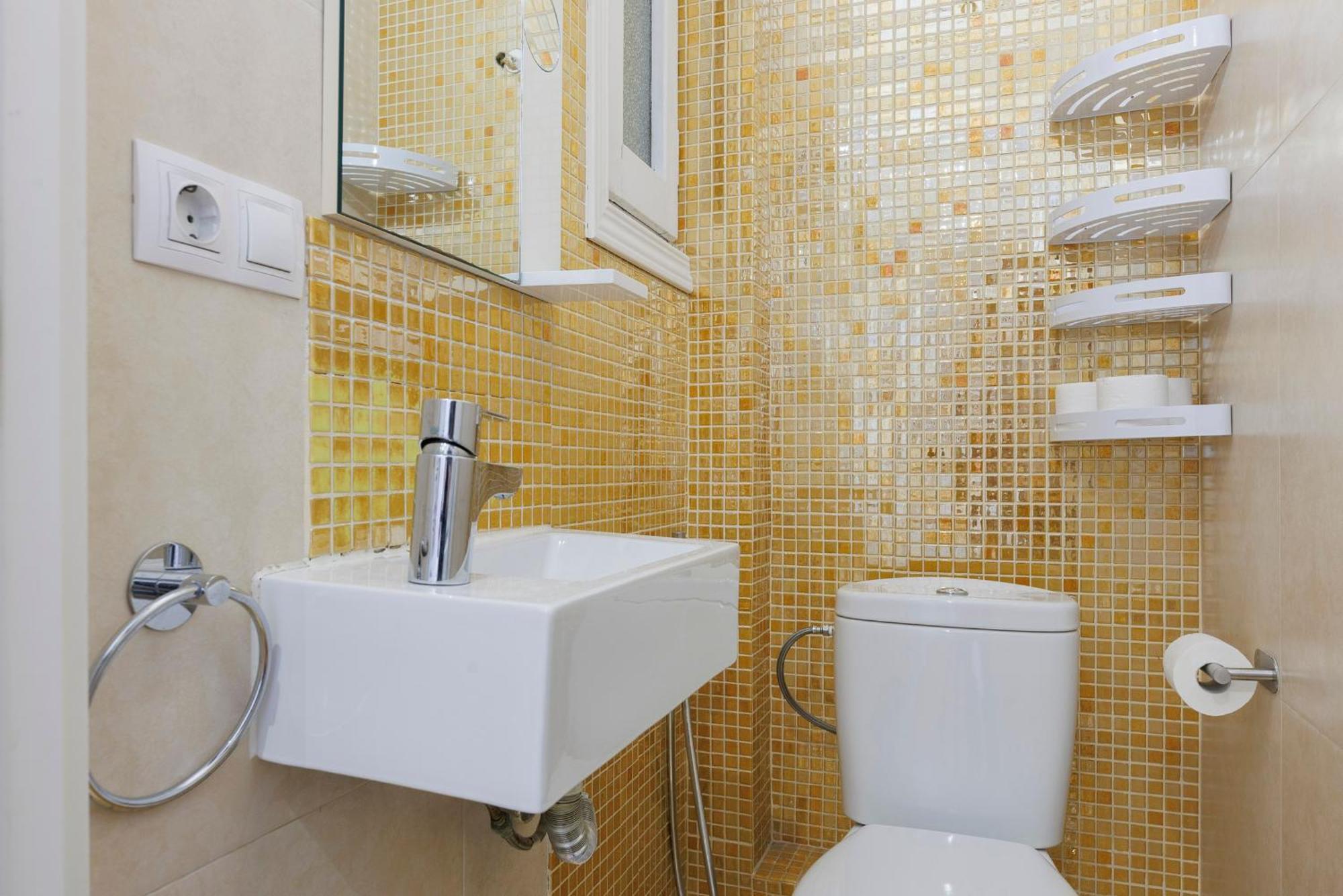 Aparteasy - Private Terrace, 3-Bedroom Apartment Barcelona Exterior foto